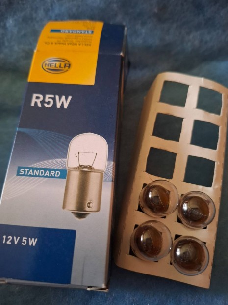 Hella Standard R5W 12V 5W izzó 8GA 002 071-121