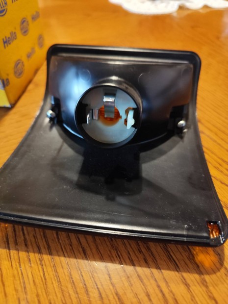 Hella gy�rtm�ny� l�mpa buszhoz, tgk-hoz