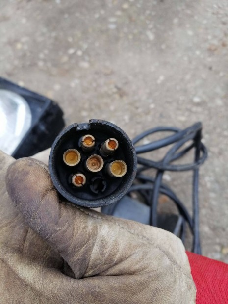 Hella munka -p�t l�mpa �j gy�ri komplett szett ,LED -ezhet� ,szabv�ny