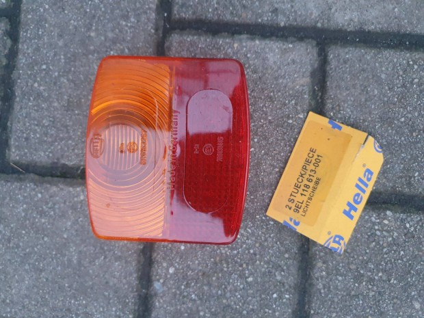 Hella ut�nfut� vagy traktor p�tkocsi h�ts� l�mpab�ra 9EL 118 613