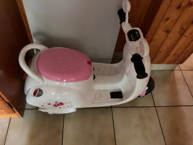 Hello Kitty Gyerek Robog Motor, elektromos elad