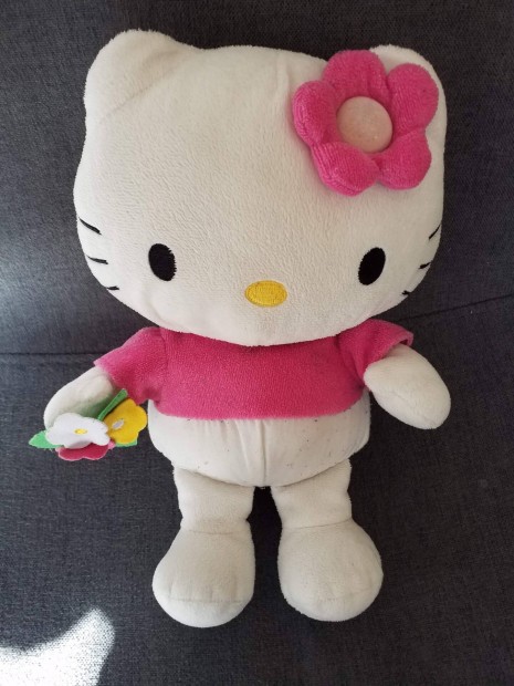 Hello Kitty nagy plüss