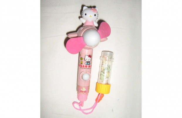 Hello Kitty replgp, ceruzaelem forgatja a propellert, mkdik