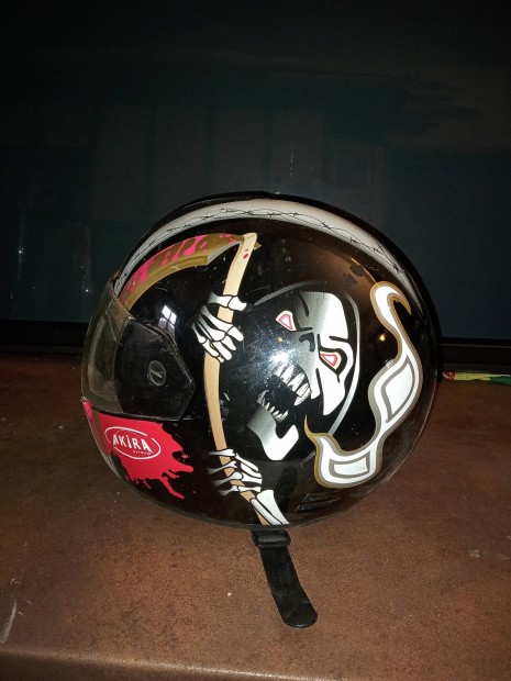 Helmets Akira L 1500 g motoros buksisak 