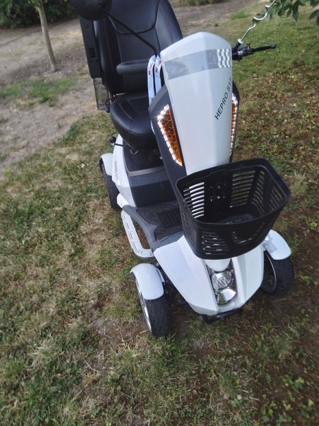 Hepro s17 elektromos rokkantkocsi eladó Debrecen-Józsa