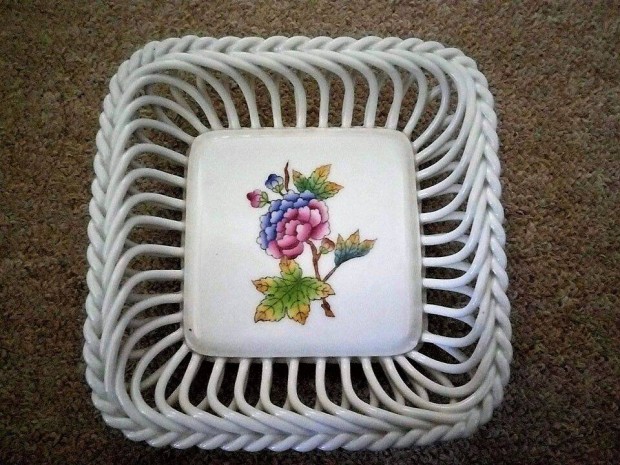 Herendi Viktória mintás áttört porcelán kínáló
