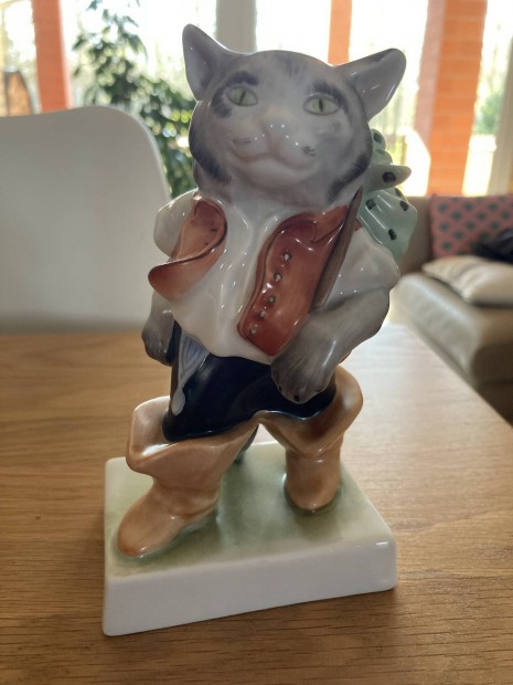 Herendi porcelán csizmás kandúr