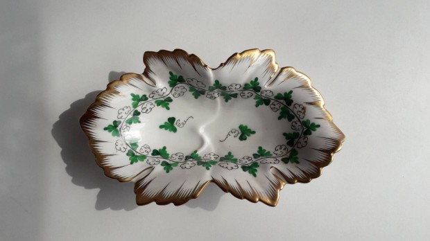 Herendi porceln petrezselymes levl alak tlka 15*9 cm hibtlan