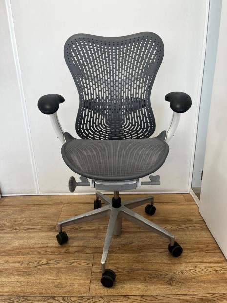 Herman Miller Mirra 2 Grey White