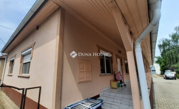 Hern�di 150 nm-es h�z elad�