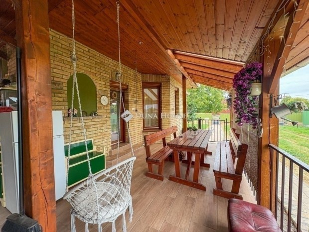 Hern�di elad� 99 nm-es h�z