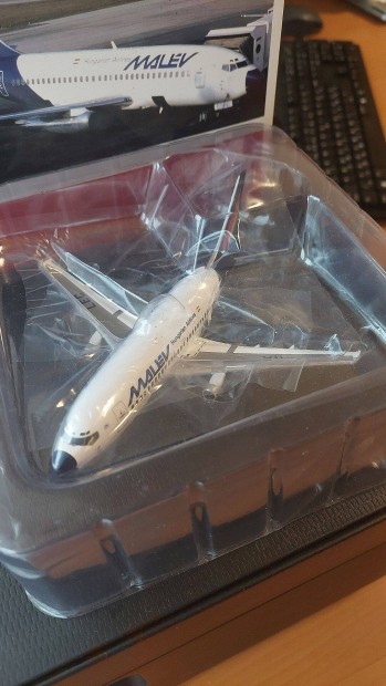 Herpa B 737-200 1/200 replgp modell