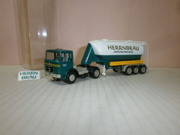 Herpa - MAN - "Silo" slepper kamion - 1:87 - ( H-100)