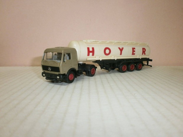 Herpa - Mercedes "Hoyer" slepper tartly kamion -1:87 - (AB-27)