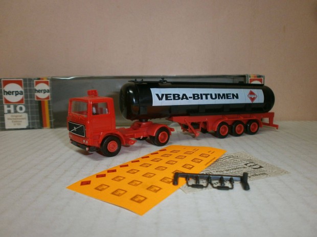 Herpa - Volvo - slepper tartly kamion - 1:87 - ( H-10)