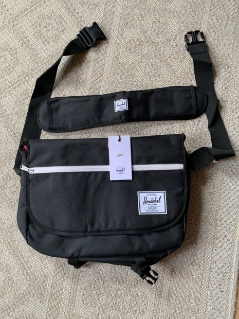 Herschel laptop tska