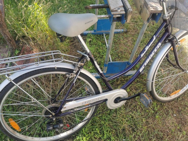 Hervis scirocco n�i ker�kp�r kos�rral h�ts� tart�val elad�