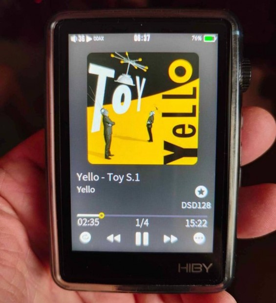 Hi-Res music player! Hiby R3ll. 