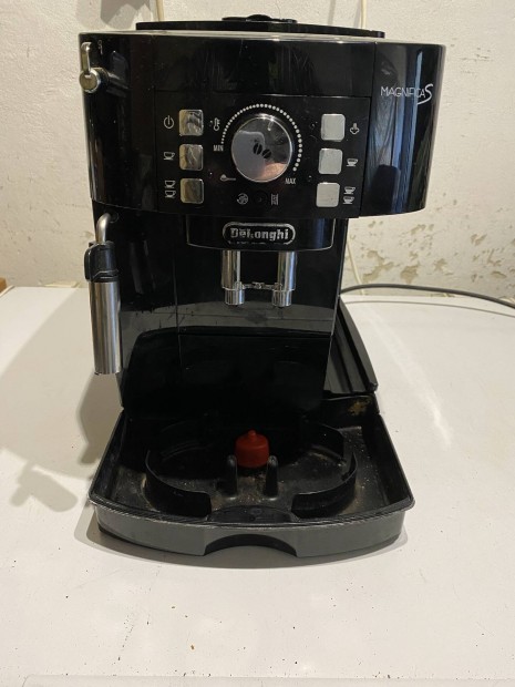 Hinyos Delonghi Magnifica S