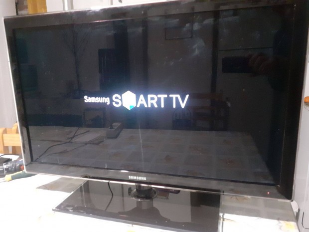 Hibs 32" SMART Samsung led tv!