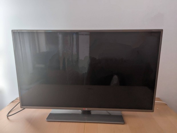 Hib�s LG 3D LED TV 39LB650V
