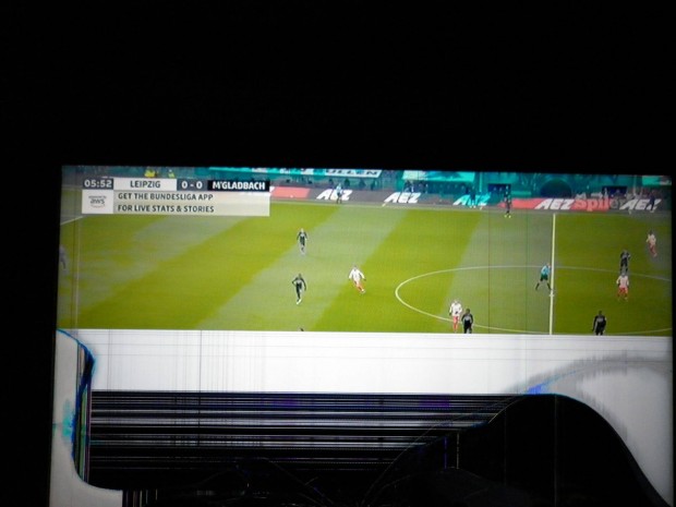 Hibs Samsung 60 cm-s LED TV Tvirnyitval