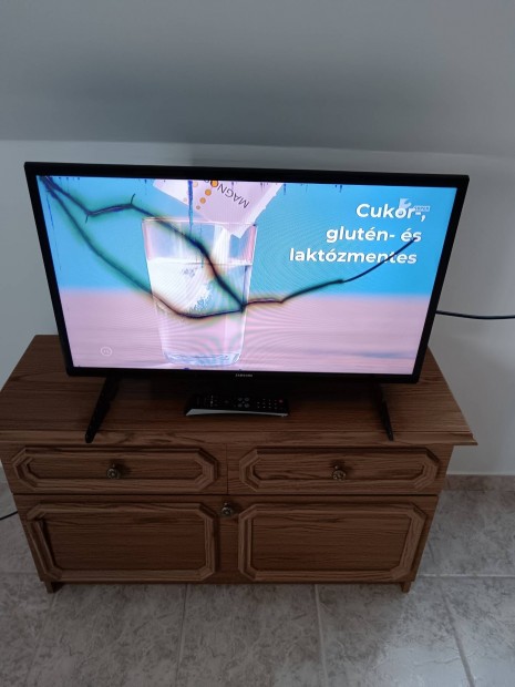 Hibs Samsung LCD tv alkatrsznek elad. 