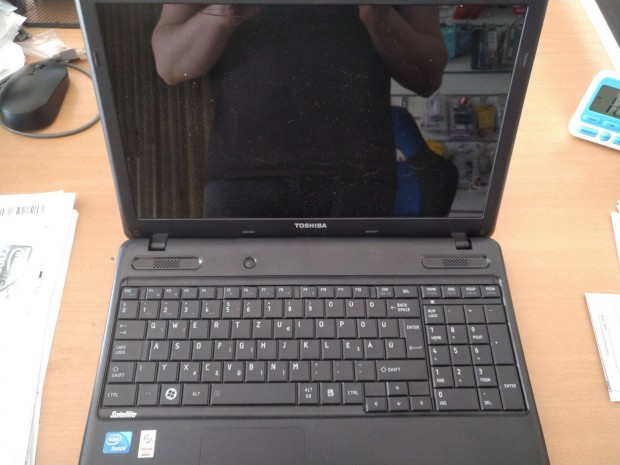 Hibs Toshiba Satellite C660-2CG