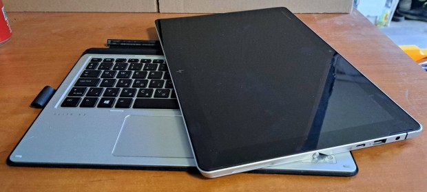 Hibás? HP Elite X2 laptop-tablet