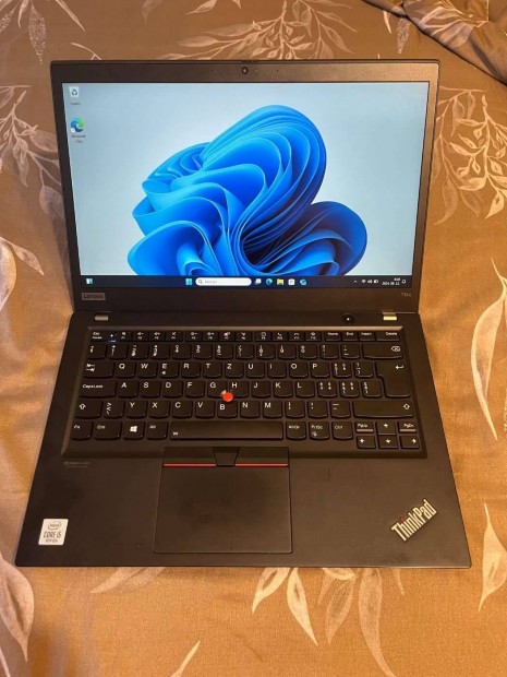 Hibtlan Lenovo T14s i5/8GB/SSD