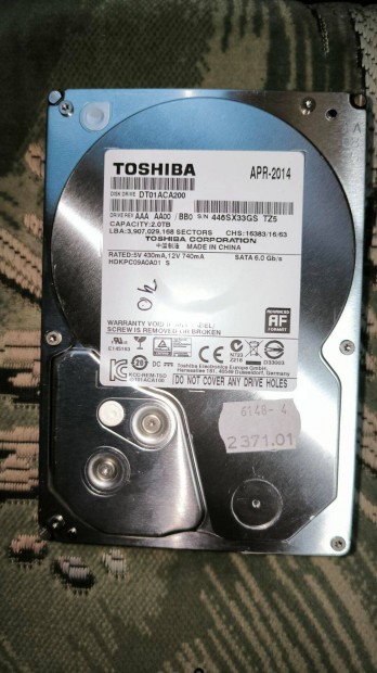 Hibtlan Toshiba 2TB-os SATA-III 3.5"-os merevlemez, HDD