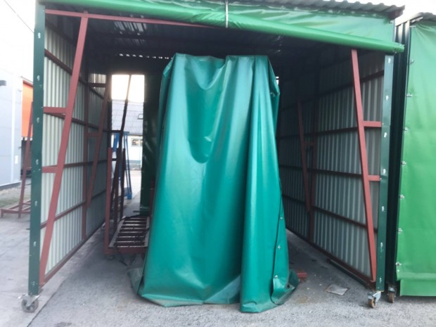 Hibtlan Zld ponyva llvnytakar 670g/m2 anyagbl 9*8mter zrhat