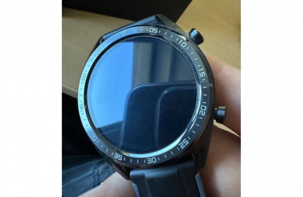 Hibtlan, karcmentes Huawei Watch GT Classic metalic fekete okosra