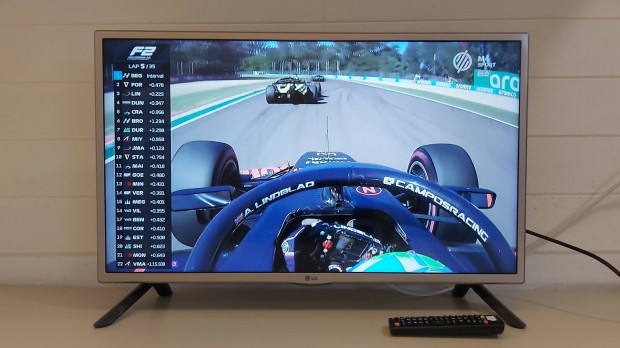 Hibátlan állapotú,82cm-es,full-HD LG LED tv eladó