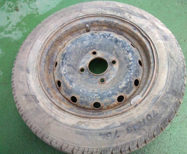 Hib�tlan �llapt� 155/70 R13 75t teljes �rt�k� p�tker�k