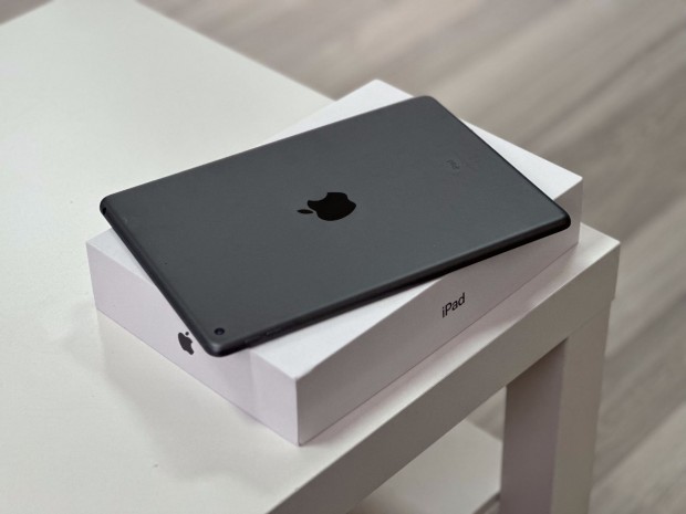 Hibtlan iPad 8th Generci Space Gray 32GB 1 v Garancival