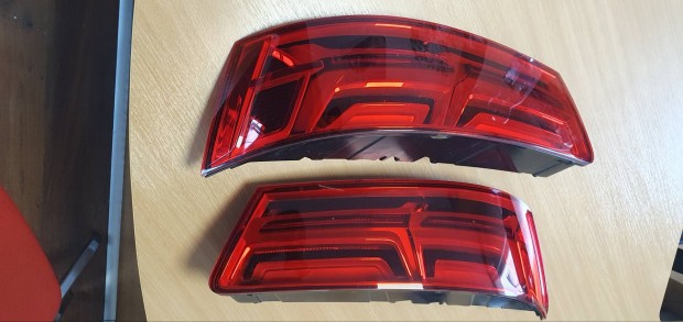 Hibátlan sérülésmentes Audi Q7 4M LED hátsó lámpa pár