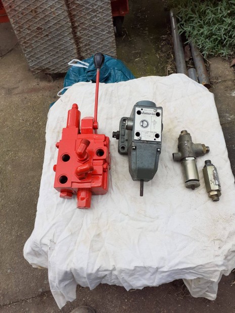 Hidralika lakatrsz /vezrmtmb/ !!!