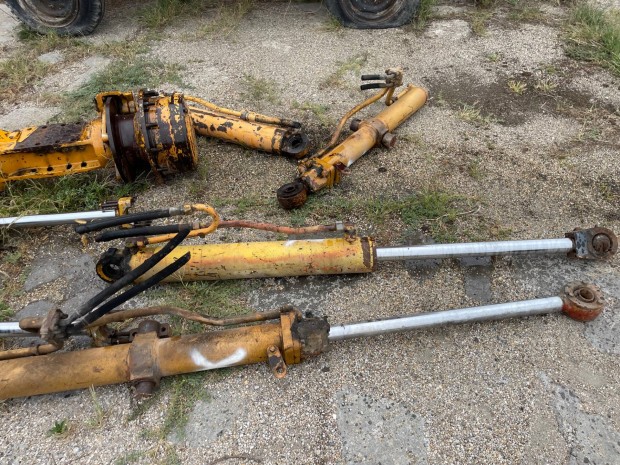 Hidraulika munkahengerek, nagy m�ret