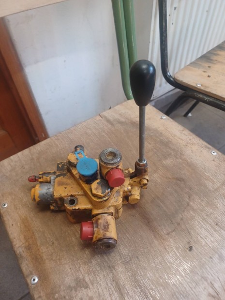 Hidraulika �tv�lt�.