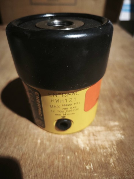 Hidraulikus munkahenger