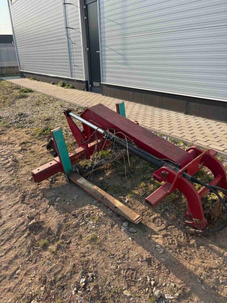 Hidraulikus raklap emel� villa