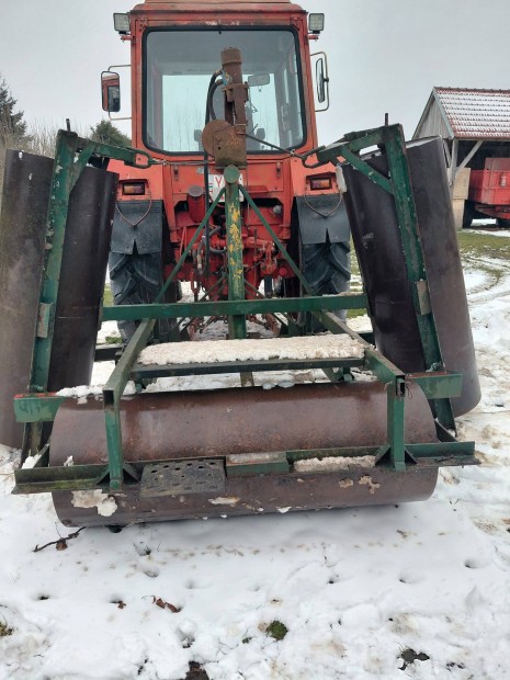 Hidr�motoros csuk�s� simahenger