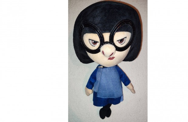 Hihetetlen csald Edna Mode plss figura