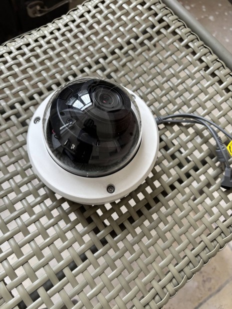 Hikvision DS-2CE5AH8T-Avpit3ZF kamera