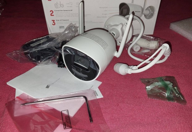 Hikvision DS-2CV2046G0-Idw 4MP 2.8mm WDR IP cskamera WiFi +MIC+Sprk