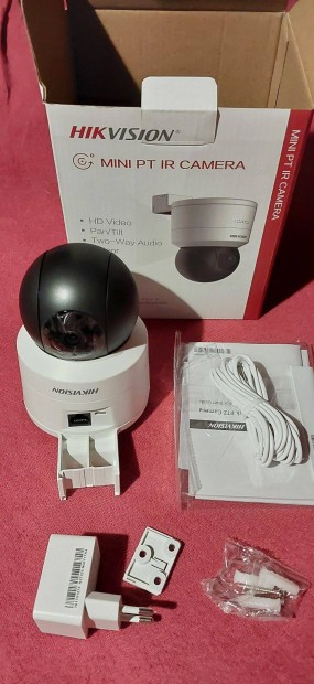 Hikvision DS-2De1C200IW-D3W 2MP Beltri Mini IP PT Dmkamera WiFi