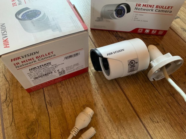 Hikvision IP kamera 3Mpx 4mm