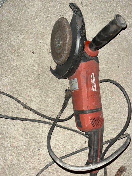 Hilti AG 230