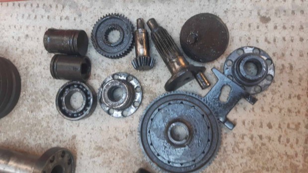 Hilti TE72 fúrókalapács alkatrész